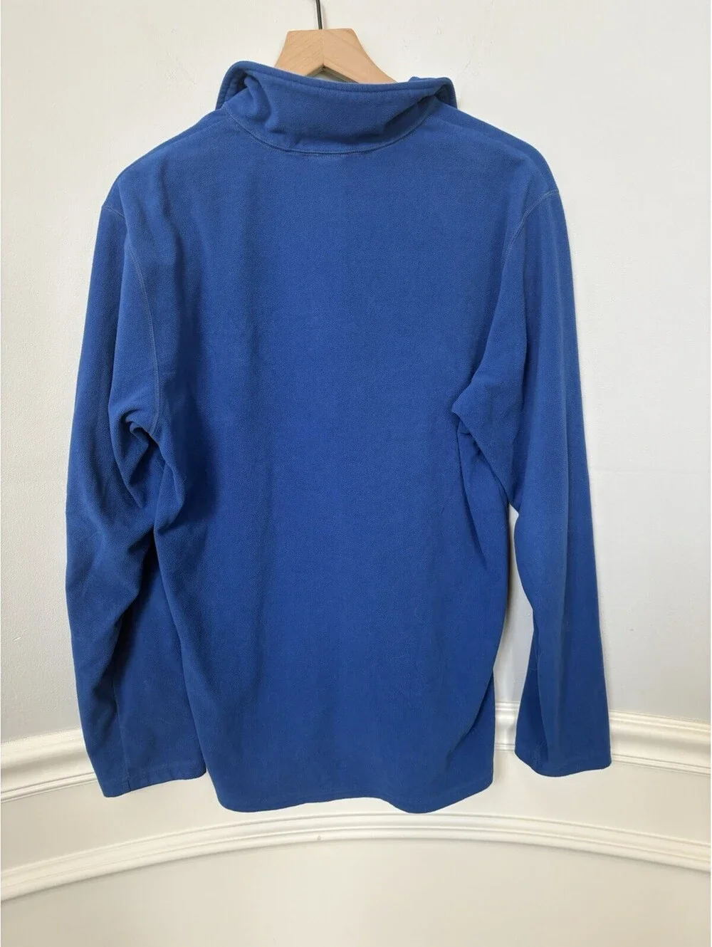 The North Face Men's Blue Fleece 1/4 Zip Mock Neck Pullover Sweatshirt L